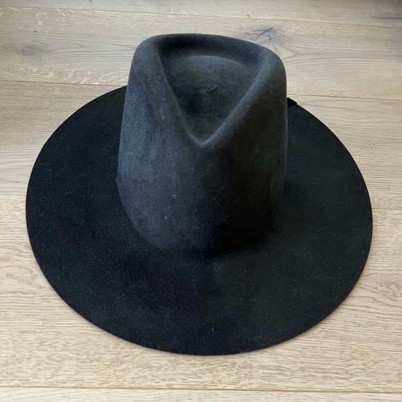 NWOT Janessa Leon Lennon Hat - Picture 5 of 11